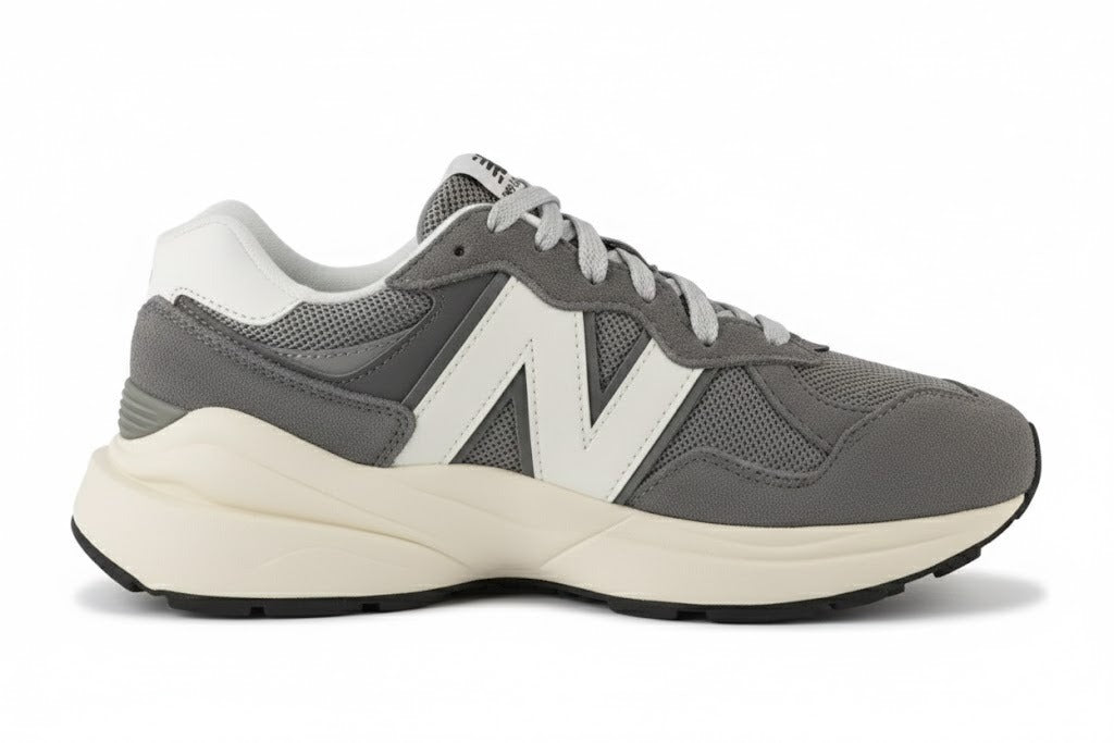 New Balance 5740 - Grey Day