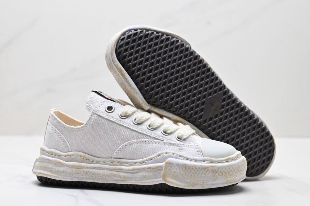 Maison Mihara Yasuhiro - Paterson 23 White