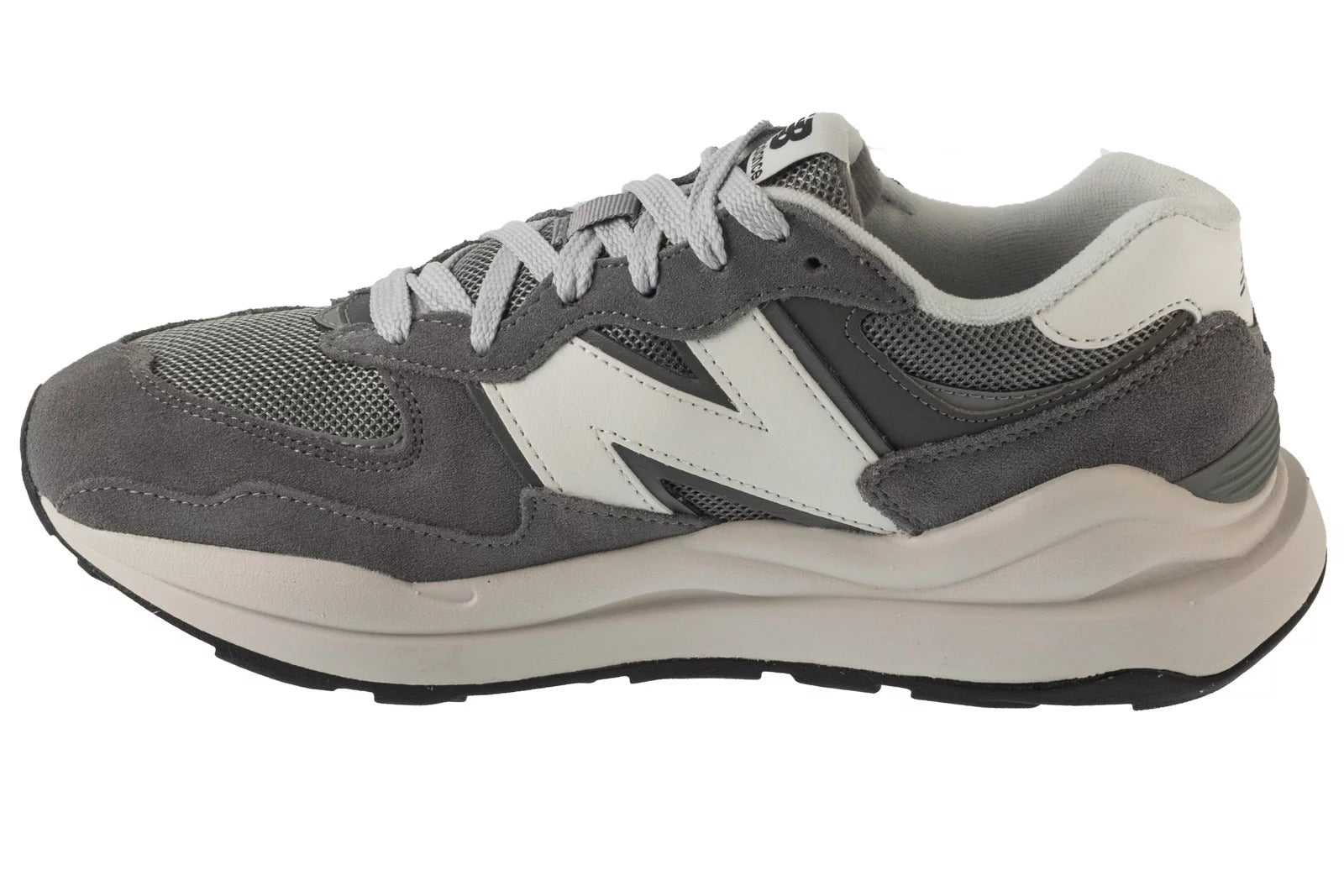 New Balance 5740 - Grey Day