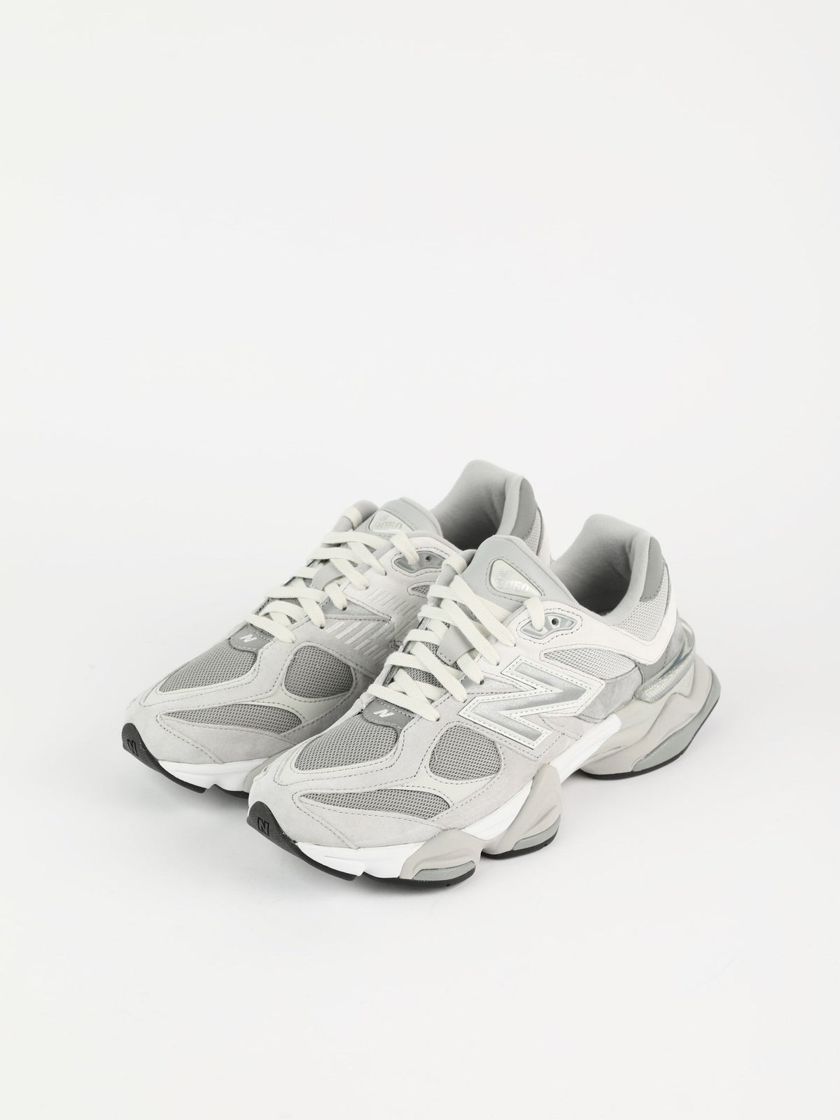 New Balance 9060 - Grey